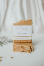 Koop Natuurlijke Handgemaakte Lemon Cake Zeep Bar Online